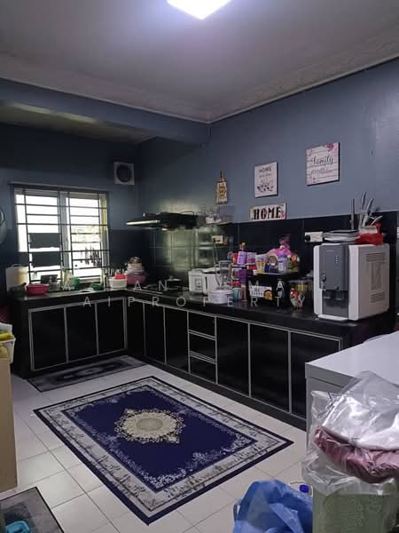 Rumah Teres 2 Tingkat untuk Dijual di Taman Scientex Pasir Gudang (Pasir Gudang) - Azlan Ismail aiproperty - Kitchen - PropertyGuru.com.my