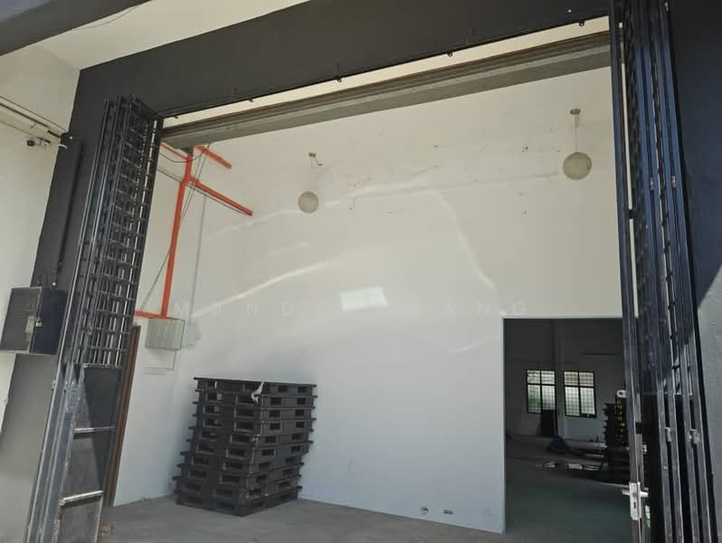 Factory for Rent in Ipoh (Perak) - Mandy Phang - Entrance - PropertyGuru.com.my