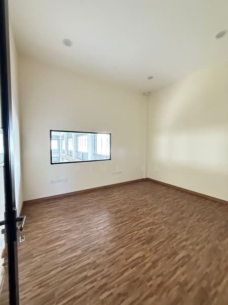 Factory for Rent in Bukit Raja (Selangor) - Elaine Yap - PropertyGuru.com.my