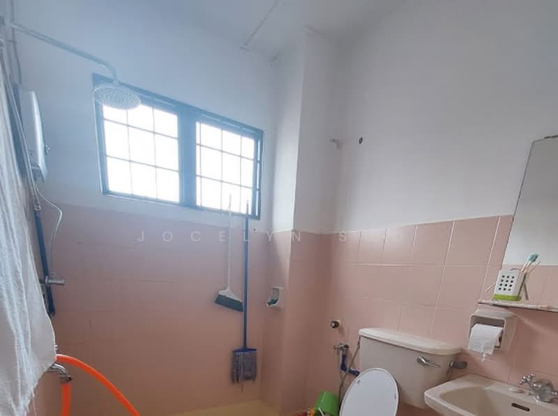 Rumah Teres 2 Tingkat untuk Dijual di Sungai Long (Bandar Sungai Long) - Jocelyn Soo - PropertyGuru.com.my