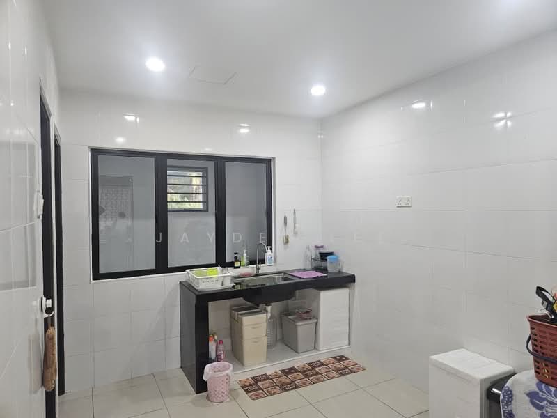 2.5-storey Terraced House for Sale in Taman Bukit Kapar (Kapar) - Jayden Lee - Kitchen - PropertyGuru.com.my