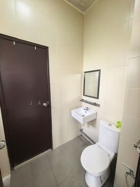 Rumah Teres 2.5 Tingkat untuk Dijual di Taman Bukit Kapar (Kapar) - Jayden Lee - Bathroom - PropertyGuru.com.my