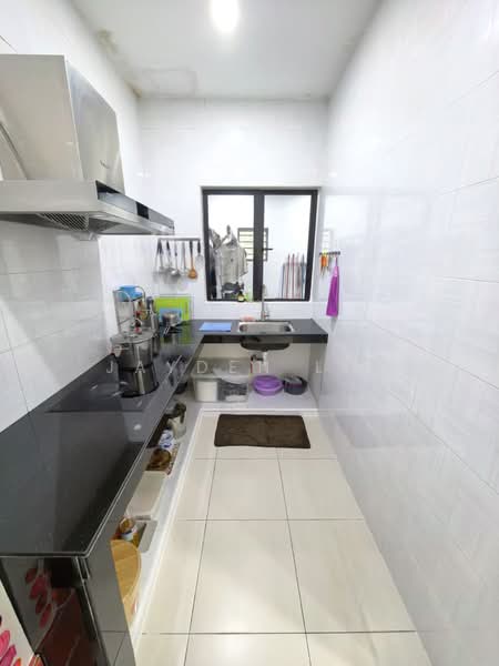 Rumah Teres 2.5 Tingkat untuk Dijual di Taman Bukit Kapar (Kapar) - Jayden Lee - Kitchen - PropertyGuru.com.my