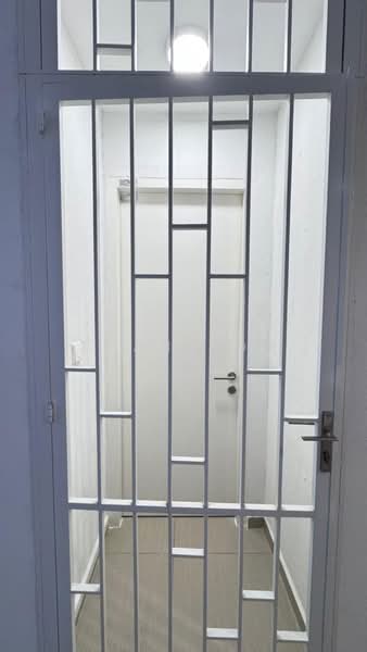 Servis Apartment untuk Disewa di Mesahill - Joan Loh - Entrance - PropertyGuru.com.my