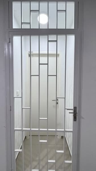 Servis Apartment untuk Disewa di Mesahill - Joan Loh - Entrance - PropertyGuru.com.my