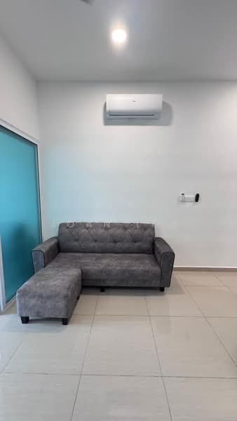 Servis Apartment untuk Disewa di Mesahill - Joan Loh - Living Room - PropertyGuru.com.my