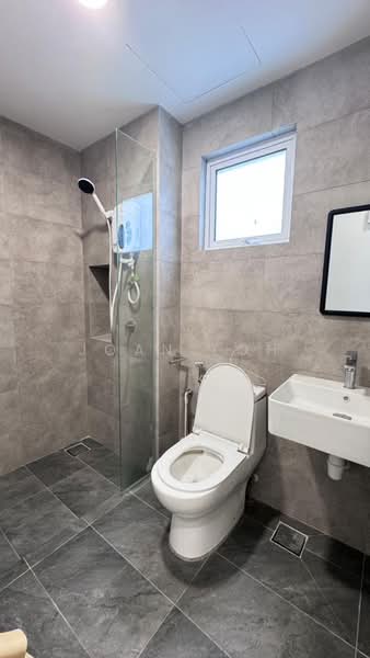 Servis Apartment untuk Disewa di Mesahill - Joan Loh - Bathroom - PropertyGuru.com.my