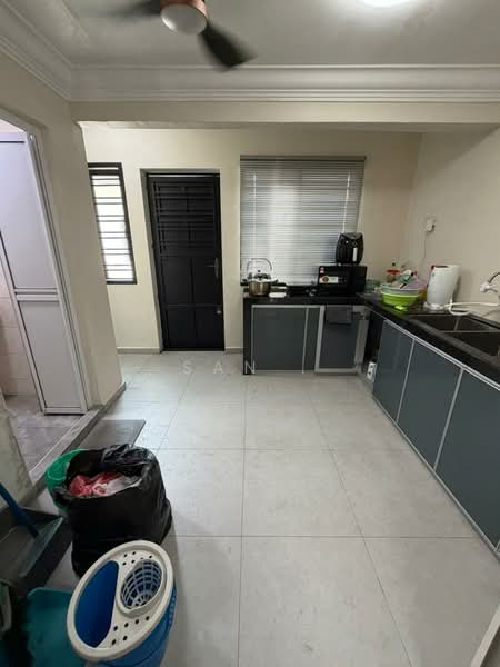 Rumah Teres 2 Tingkat untuk Dijual di Taman Molek (Johor Bahru) - San . - PropertyGuru.com.my