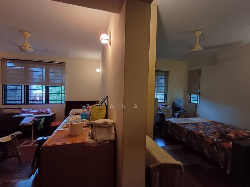 Link Bungalow for Sale in Taman Bukit Berlian (Seremban) - Thana . - PropertyGuru.com.my
