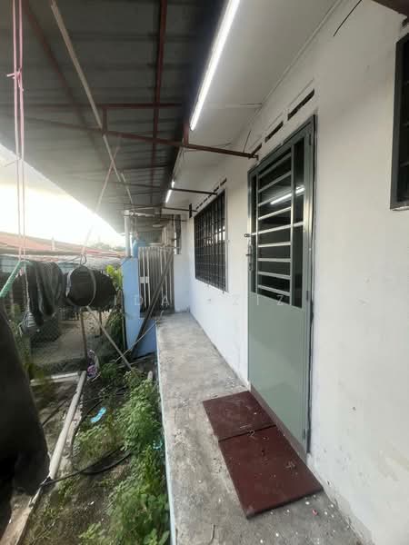 1-storey Terraced House for Sale in Skudai (Johor) - Ida Aziz - Exterior - PropertyGuru.com.my
