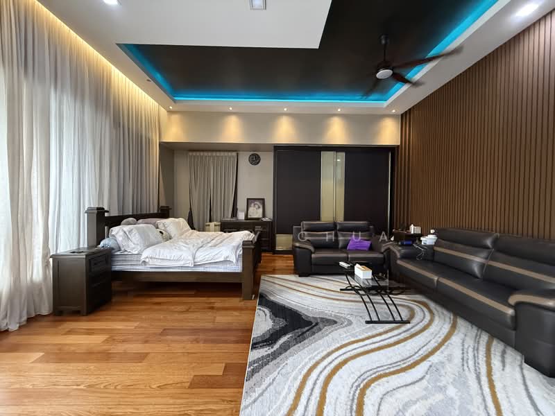 Semi-Detached House for Sale in Temasya Glenmarie (Glenmarie) - Kenny Chua - Bedroom - PropertyGuru.com.my