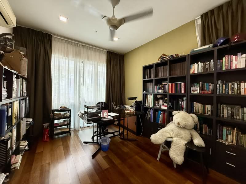 Rumah Berkembar untuk Dijual di Temasya Glenmarie (Glenmarie) - Kenny Chua - Study - PropertyGuru.com.my