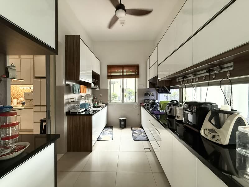 Rumah Berkembar untuk Dijual di Temasya Glenmarie (Glenmarie) - Kenny Chua - Kitchen - PropertyGuru.com.my