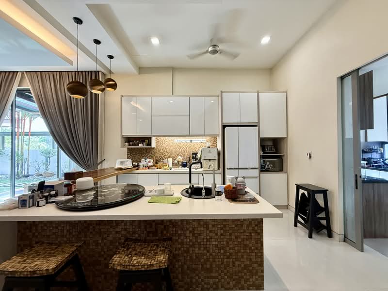 Rumah Berkembar untuk Dijual di Temasya Glenmarie (Glenmarie) - Kenny Chua - Kitchen - PropertyGuru.com.my