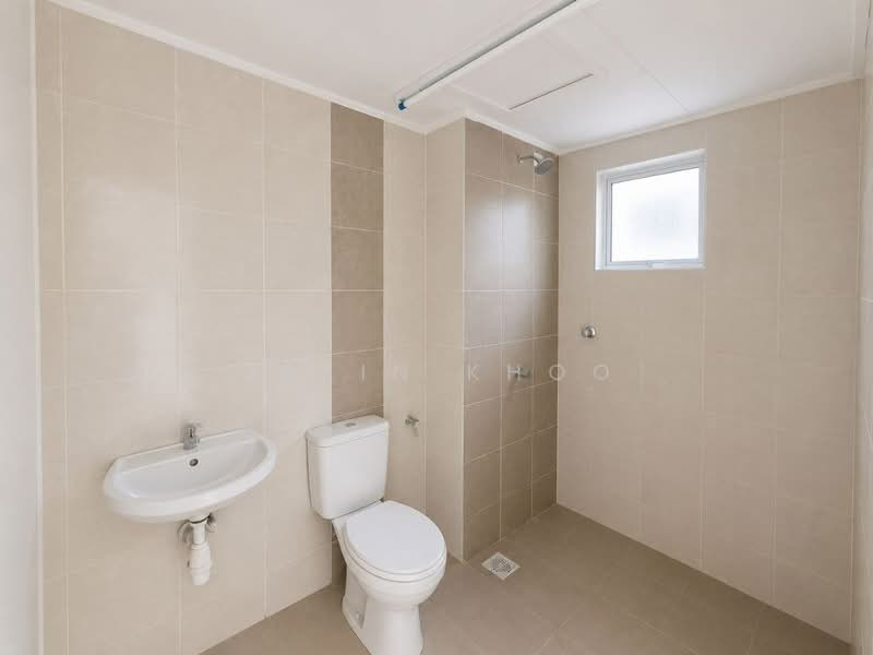 Kondominium untuk Dijual di Casa Residences - Qazin Khoo - Bathroom - PropertyGuru.com.my