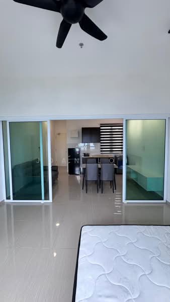 Servis Apartment untuk Disewa di Mesahill - Joan Loh - Living Room - PropertyGuru.com.my
