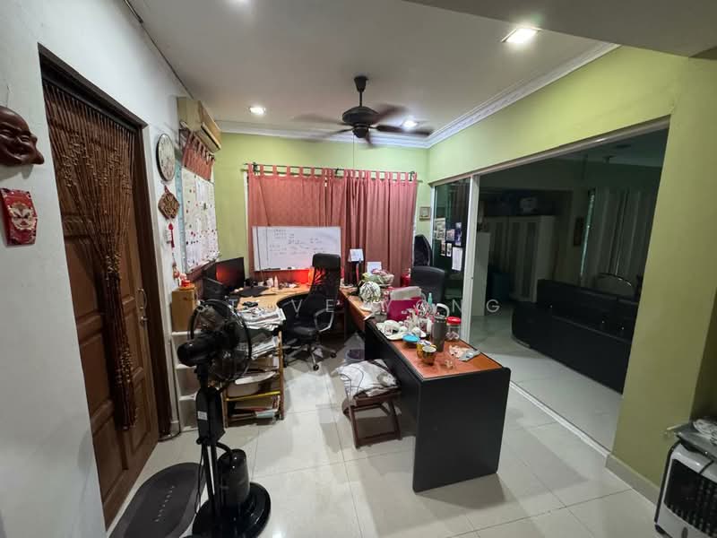 Rumah Teres 2 Tingkat untuk Dijual di Ampang Jaya (Ampang) - Steve Yong - Study - PropertyGuru.com.my