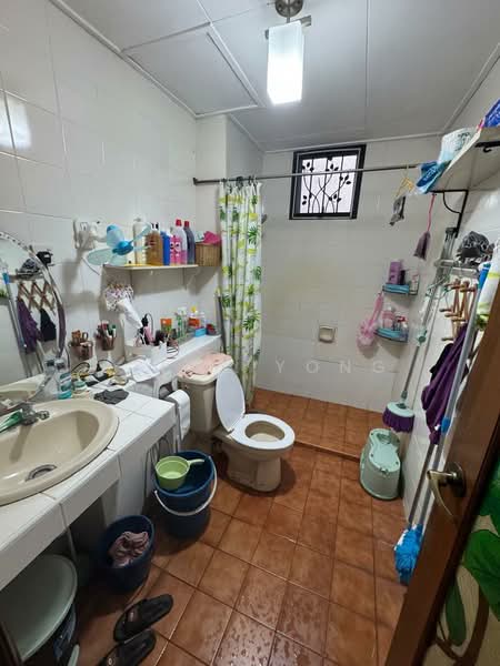 Rumah Teres 2 Tingkat untuk Dijual di Ampang Jaya (Ampang) - Steve Yong - Bathroom - PropertyGuru.com.my