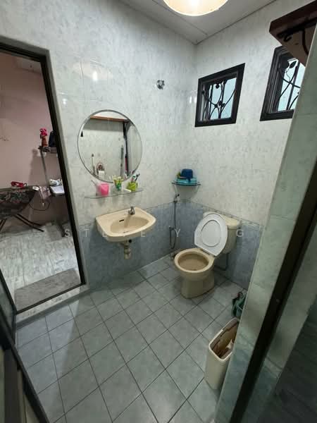 Rumah Teres 2 Tingkat untuk Dijual di Ampang Jaya (Ampang) - Steve Yong - Bathroom - PropertyGuru.com.my