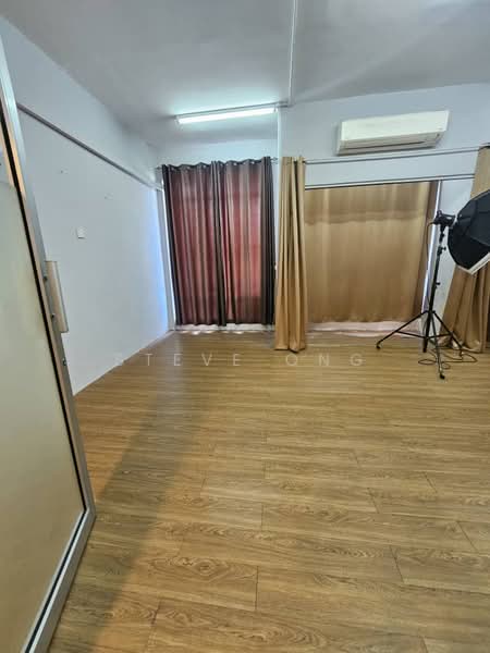 Shop for Sale in Taman Bukit Hijau (Cheras) - Steve Ong - Interior - PropertyGuru.com.my