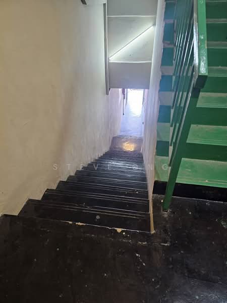 Shop for Sale in Taman Bukit Hijau (Cheras) - Steve Ong - Corridor - PropertyGuru.com.my