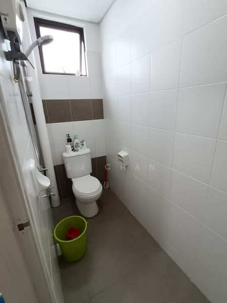 Office for Rent in Taman Dato Onn (Johor Bahru) - SJ CHAN - Bathroom - PropertyGuru.com.my
