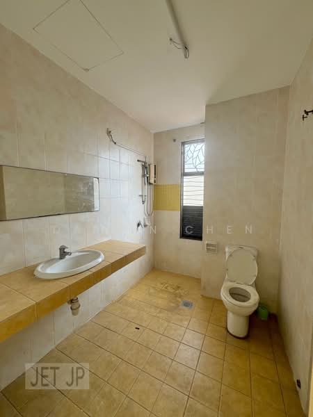 2-storey Terraced House for Sale in Bandar Bukit Tinggi (Klang) - Darren Chen - PropertyGuru.com.my