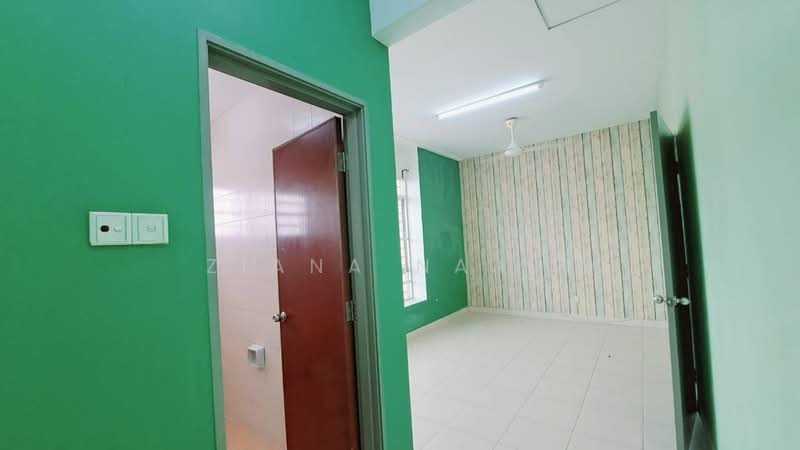 Rumah Teres 2 Tingkat untuk Dijual di Saujana Utama (Puncak Alam) - Ziana Najib - Interior - PropertyGuru.com.my