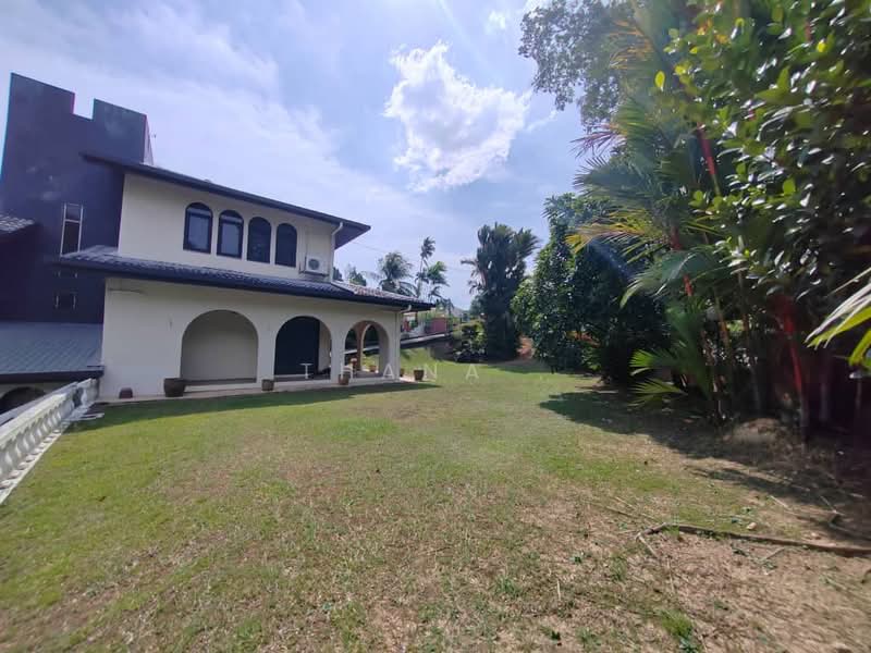 Bungalow for Sale in Seksyen 11 (Shah Alam) - Thana . - PropertyGuru.com.my