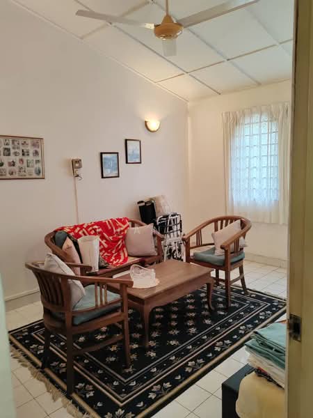 Bungalow for Sale in Seksyen 11 (Shah Alam) - Thana . - PropertyGuru.com.my