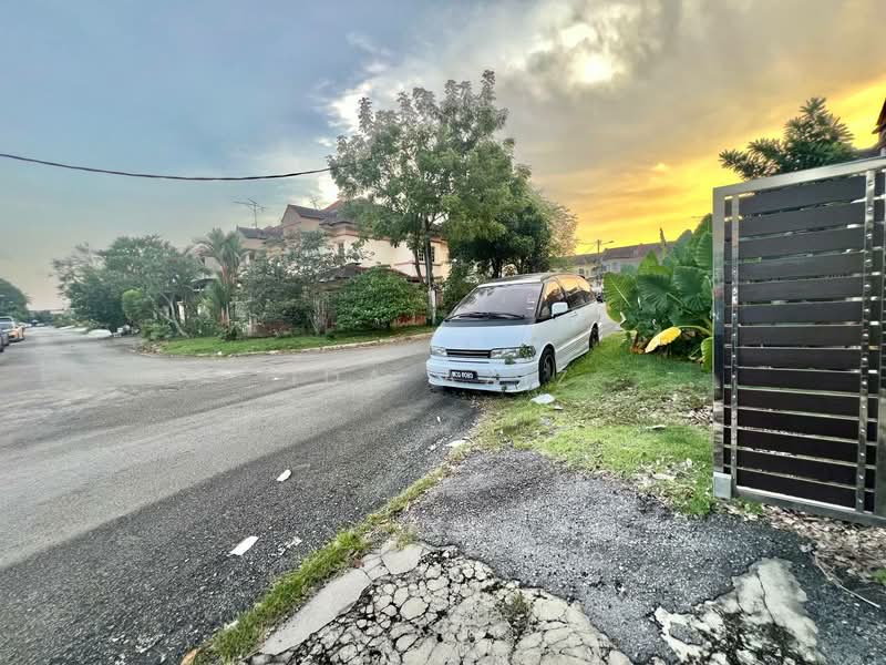 Rumah Teres 2 Tingkat untuk Dijual di Bandar Putra (Kulai) - Ida Aziz - Exterior - PropertyGuru.com.my