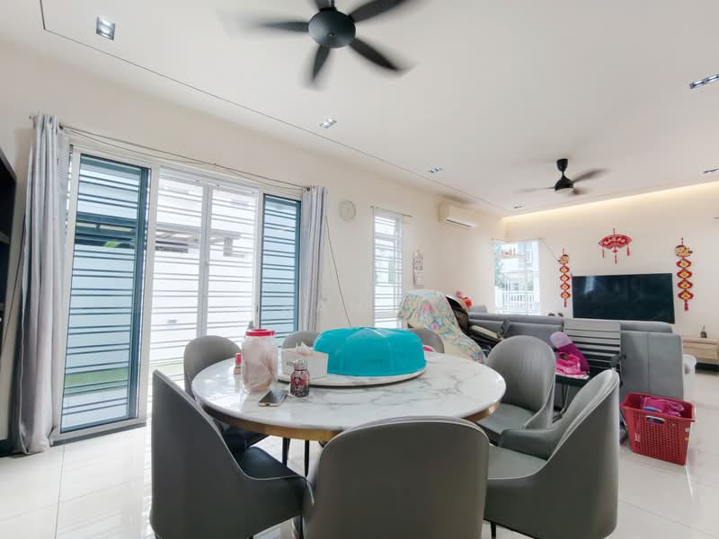Rumah Kluster untuk Dijual di Setia Tropika (Johor Bahru) - San . - PropertyGuru.com.my