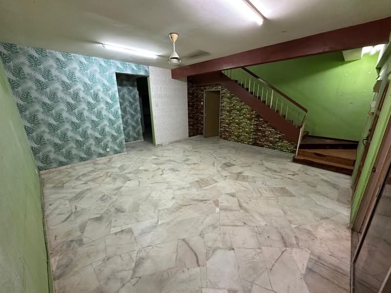 Rumah Teres 2 Tingkat untuk Dijual di Rawang Perdana (Rawang) - Kelvin . - Living Room - PropertyGuru.com.my