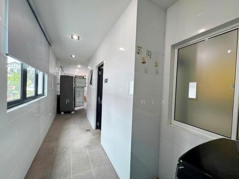 Rumah Teres 2-Tingkat untuk Disewa di Bandar Botanic (Klang) - Penny Chia - Corridor - PropertyGuru.com.my