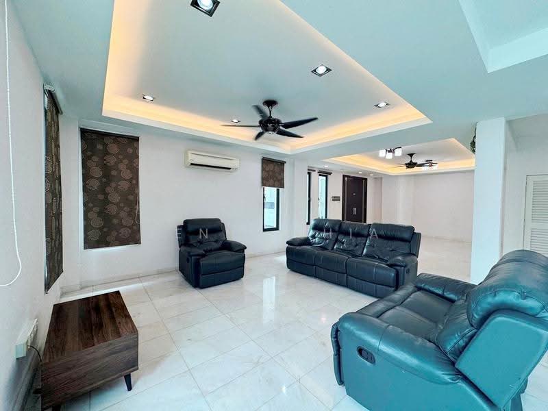 Rumah Teres 2-Tingkat untuk Disewa di Bandar Botanic (Klang) - Penny Chia - Living Room - PropertyGuru.com.my