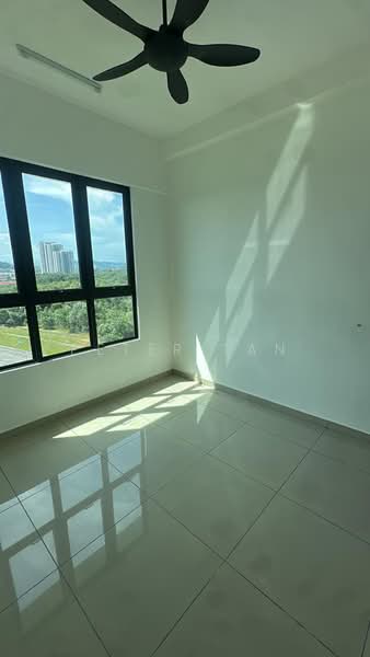 Servis Apartment untuk Dijual di Parkland Residence - Peter Tan - View - PropertyGuru.com.my