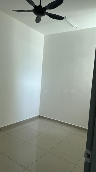 Servis Apartment untuk Dijual di Parkland Residence - Peter Tan - Interior - PropertyGuru.com.my