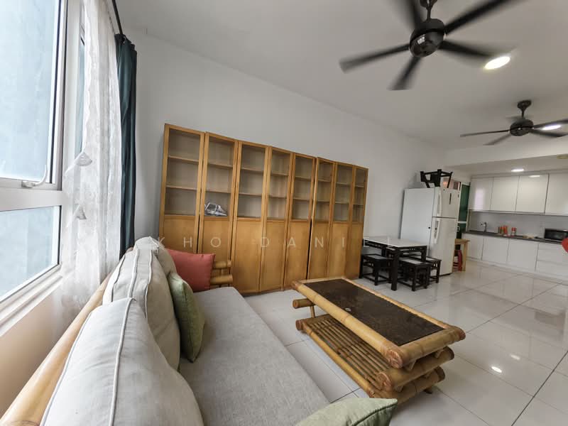 Servis Apartment untuk Dijual di Impiria Residensi Bukit Tinggi Klang - Kho Daniel - Living Room - PropertyGuru.com.my