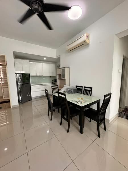 Servis Apartment untuk Disewa di Tropez Residences - Amir Raziq - Dining Room - PropertyGuru.com.my