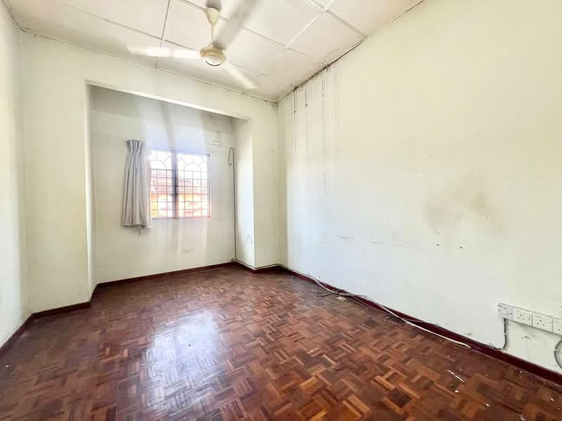 Rumah Teres 2 Tingkat untuk Dijual di Saujana Utama (Selangor) - Ziana Najib - PropertyGuru.com.my