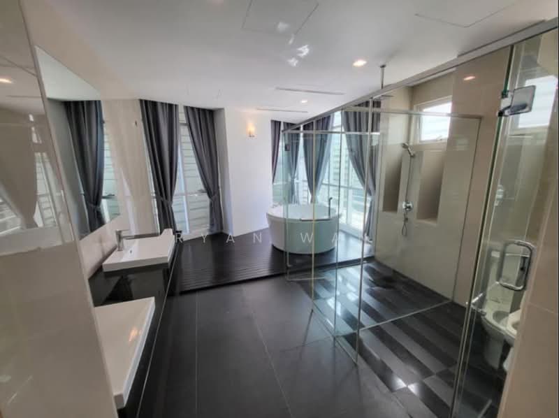 Kondominium untuk Dijual di Desa Eight - Ryan Wan - Bathroom - PropertyGuru.com.my