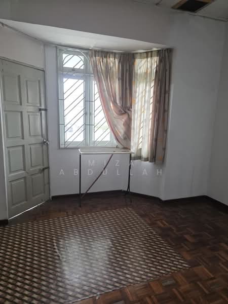 Rumah Teres 2 Tingkat untuk Dijual di U5,Taman Subang Perdana (Shah Alam) - Miza Abdullah - Interior - PropertyGuru.com.my