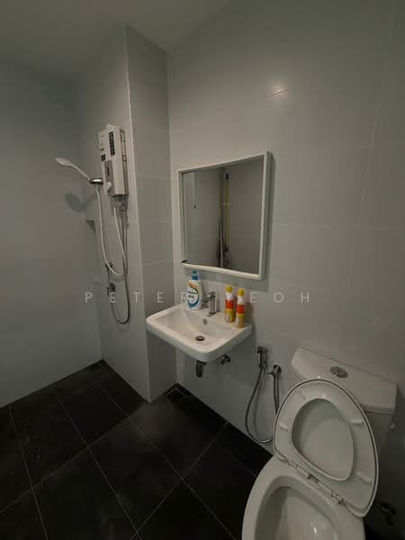 Rumah Teres untuk Dijual di Bandar Cassia (Batu Kawan) - Peter Yeoh - Bathroom - PropertyGuru.com.my