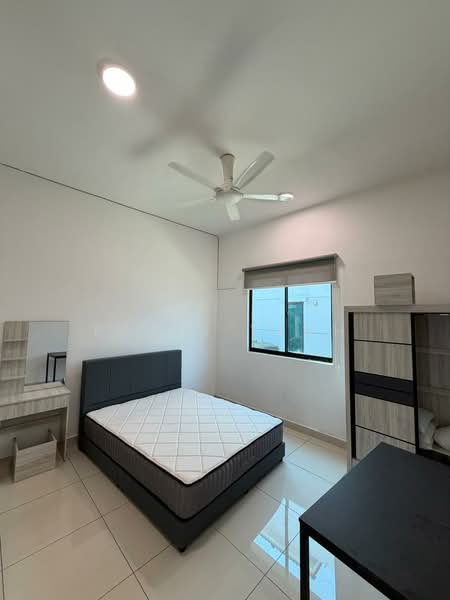 Rumah Teres untuk Dijual di Bandar Cassia (Batu Kawan) - Peter Yeoh - Bedroom - PropertyGuru.com.my