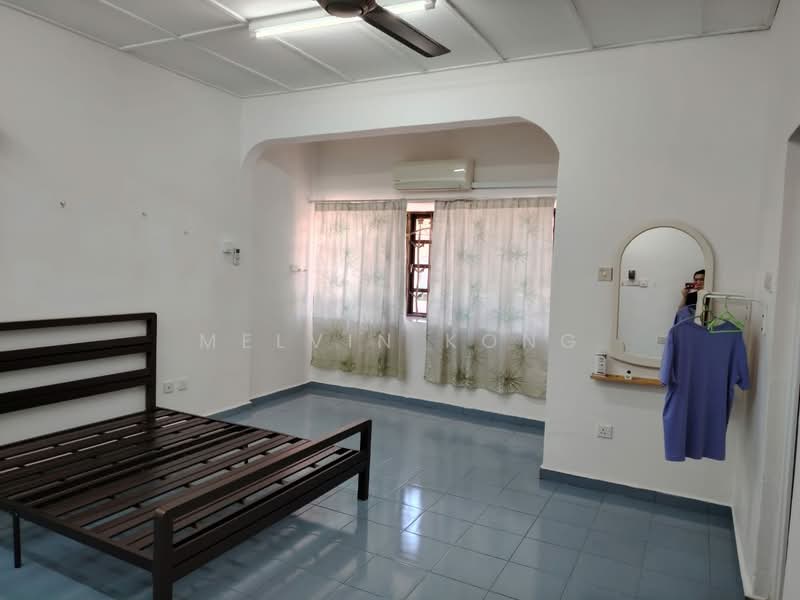 Rumah Teres 2 Tingkat untuk Disewa di Sungai Long (Bandar Sungai Long) - Melvin Kong - Bedroom - PropertyGuru.com.my