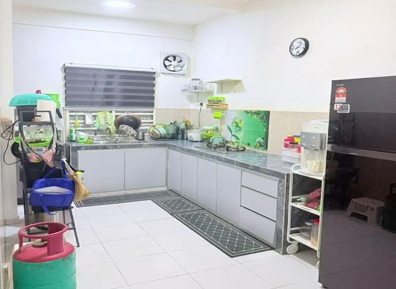 Rumah Teres 2.5 Tingkat untuk Dijual di Pontian (Johor) - Ida Aziz - Kitchen - PropertyGuru.com.my