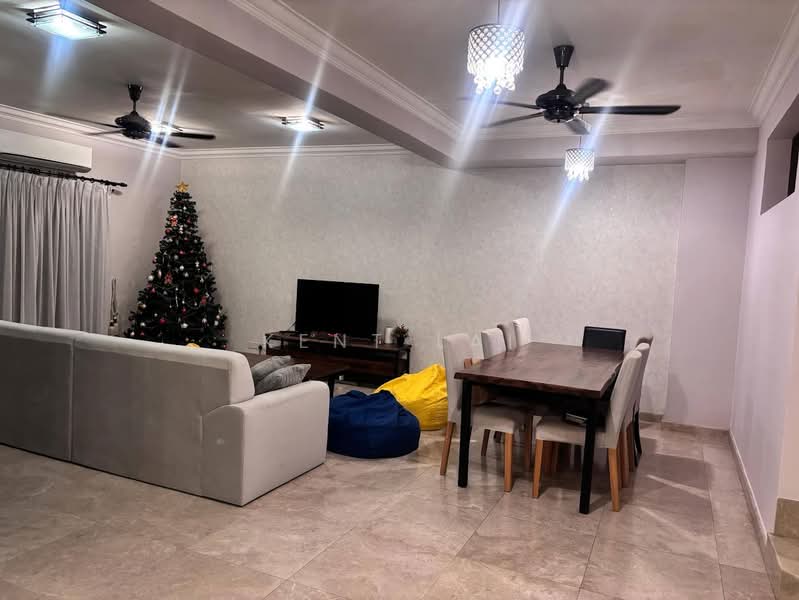 2-storey Terraced House for Sale in Putra Heights (Subang Jaya) - Kent Lai - Living Room - PropertyGuru.com.my