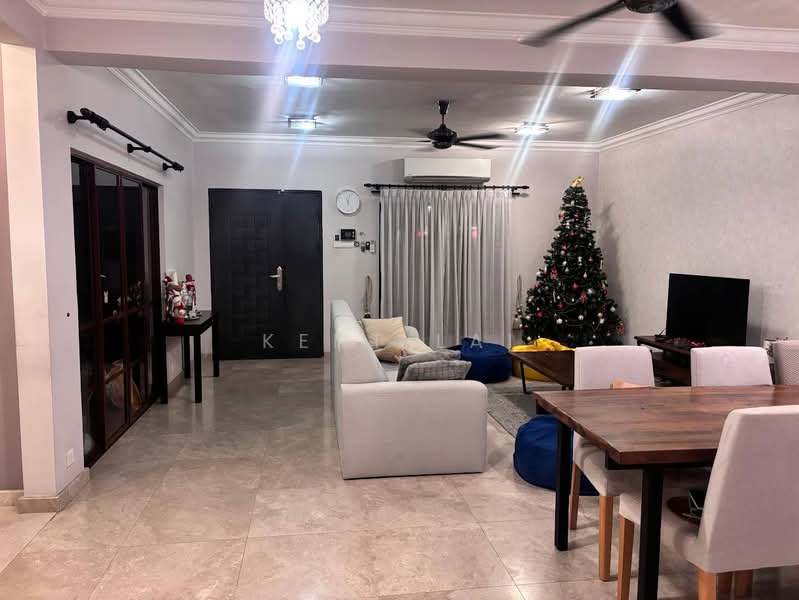 2-storey Terraced House for Sale in Putra Heights (Subang Jaya) - Kent Lai - Living Room - PropertyGuru.com.my