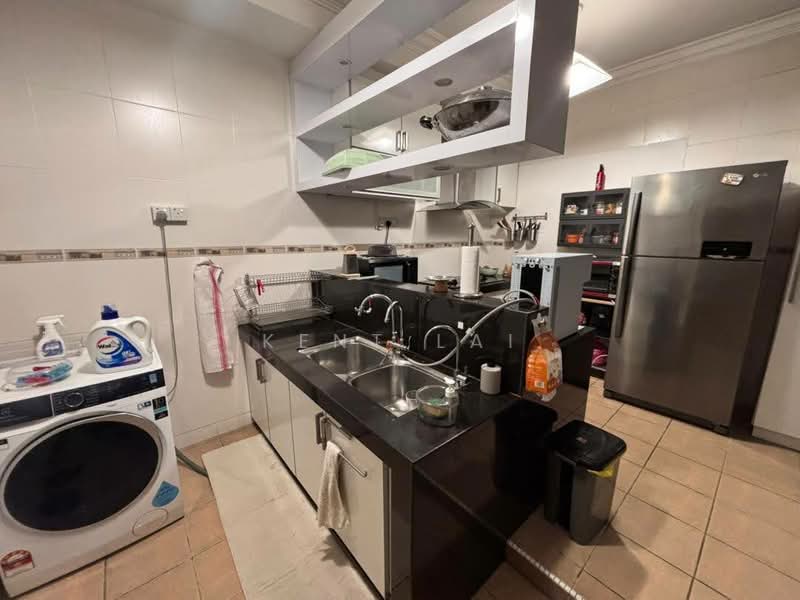 2-storey Terraced House for Sale in Putra Heights (Subang Jaya) - Kent Lai - Kitchen - PropertyGuru.com.my