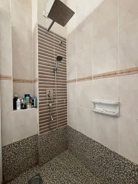 2-storey Terraced House for Sale in Putra Heights (Subang Jaya) - Kent Lai - Bathroom - PropertyGuru.com.my